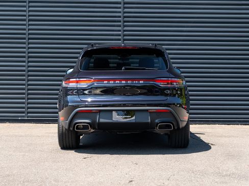 Certified 2026 Porsche Macan image 7