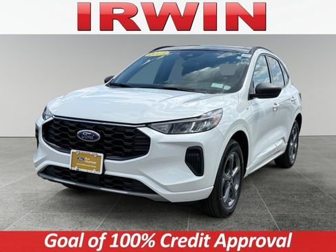 Used 2023 Ford Escape ST-Line w/ Tech Pack #1 AWD/4WD image 1