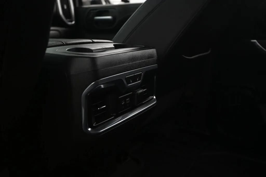 Used 2020 Chevrolet Silverado 2500 LTZ w/ Technology Package AWD/4WD image 62
