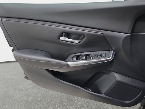 Used 2023 Nissan Sentra SR FWD image 25