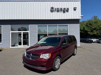 Used 2018 Dodge Grand Caravan SE w/ UConnect Hands-Free Group FWD video 1