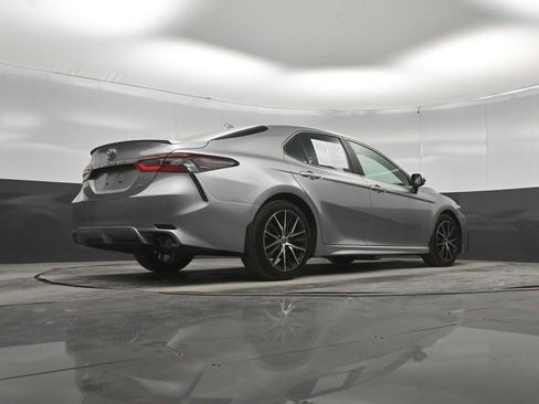 Used 2024 Toyota Camry SE FWD image 37