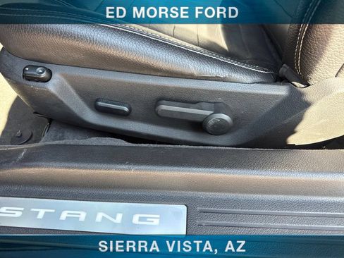 Used 2011 Ford Mustang GT Premium w/ Comfort Pkg RWD image 13