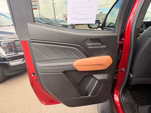 Used 2024 GMC Canyon AT4 image 11