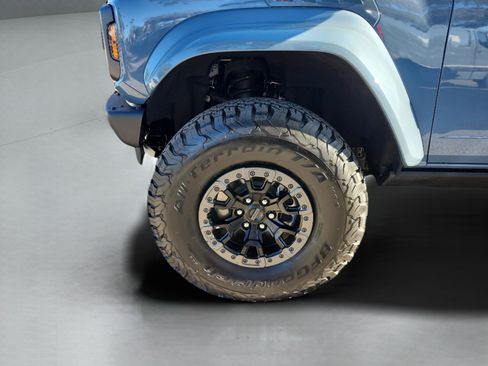 Certified 2025 Ford Bronco Raptor w/ Interior Carbon Fiber Pack image 33