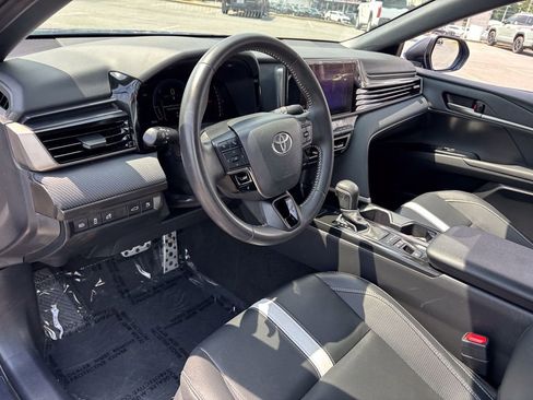 Certified 2025 Toyota Camry SE AWD/4WD image 19