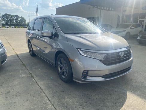 New 2023 Honda Odyssey EX image 4