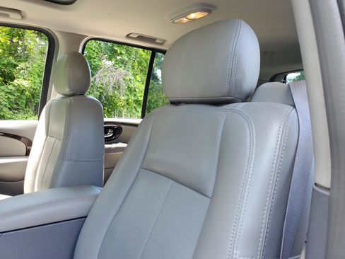 Used 2006 Buick Rainier CXL RWD image 17