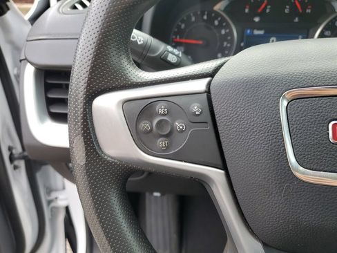 Used 2024 GMC Terrain SLE FWD image 26