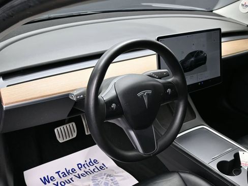 Used 2022 Tesla Model 3 Performance image 17