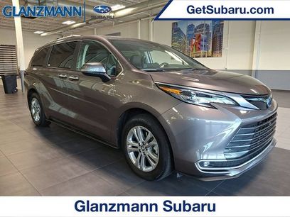 Used 2024 Toyota Sienna Platinum