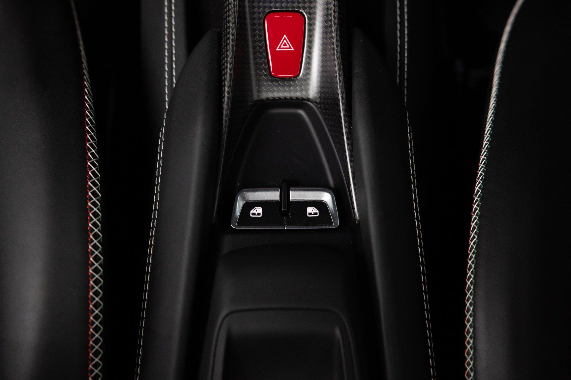 Certified 2022 Ferrari F8 Tributo RWD image 93