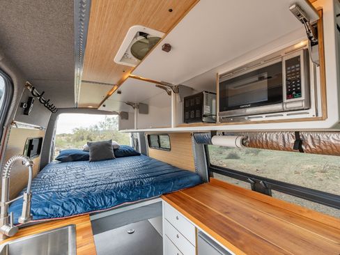 Used 2019 Mercedes-Benz Sprinter 4x4 144 image 5