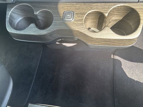 Used 2024 Mercedes-Benz Sprinter 3500 image 50