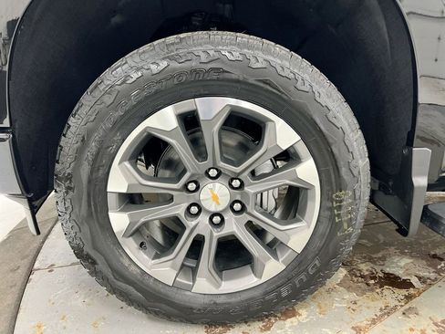 New 2026 Chevrolet Silverado 1500 High Country w/ Technology Package AWD/4WD image 28