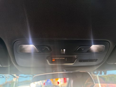 Used 2018 Chevrolet Camaro ZL1 image 15