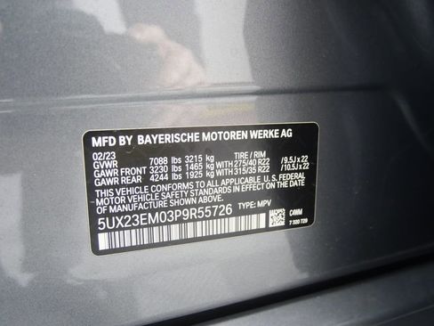 Certified 2023 BMW X7 xDrive40i w/ Premium Package image 32