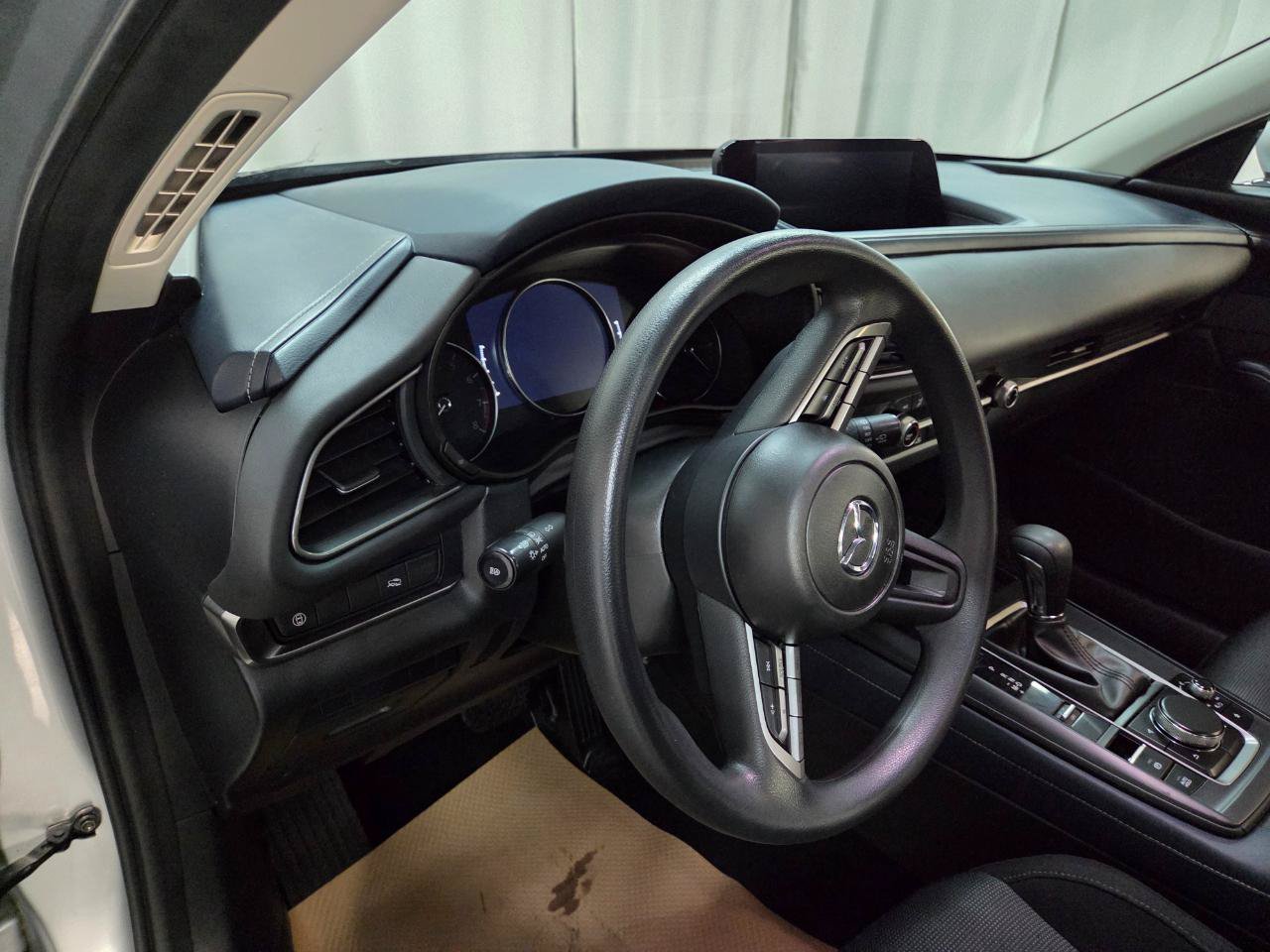 Used 2020 MAZDA CX-30 AWD image 17