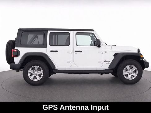 Used 2018 Jeep Wrangler Unlimited Sport S AWD/4WD image 8