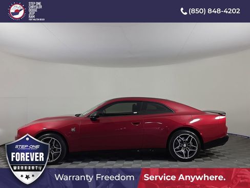 Used 2026 Dodge Charger Scat Pack AWD/4WD image 3