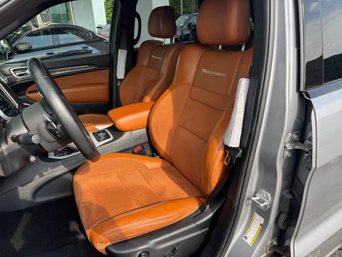 Used 2018 Jeep Grand Cherokee Trackhawk w/ Trailer Tow Group IV AWD/4WD image 11