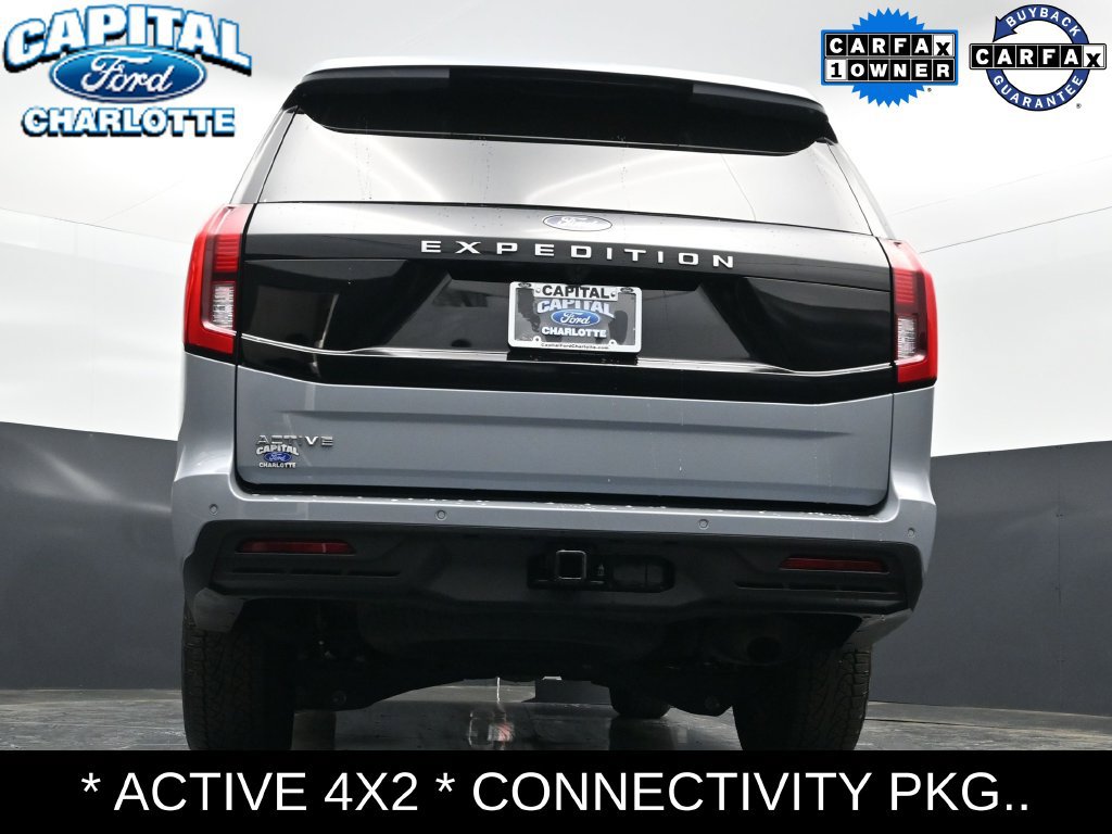 Used 2025 Ford Expedition Active AWD/4WD image 25