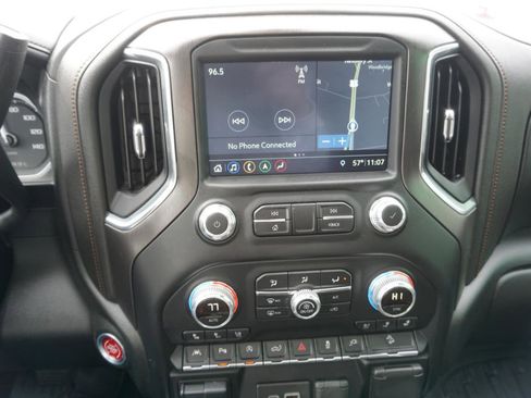 Used 2019 GMC Sierra 1500 AT4 w/ AT4 Premium Package AWD/4WD image 25