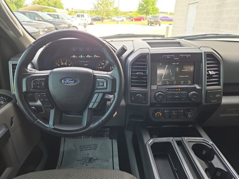 Used 2018 Ford F150 XLT w/ Equipment Group 302A Luxury AWD/4WD image 18
