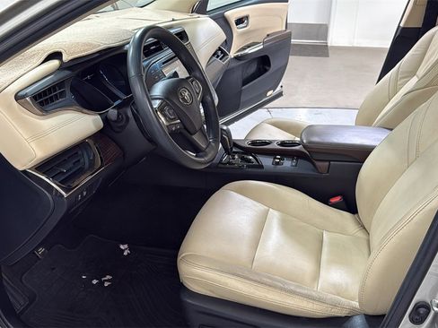 Used 2015 Toyota Avalon XLE Touring image 12