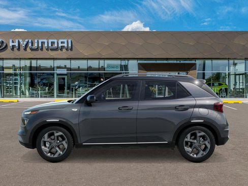 New 2026 Hyundai Venue SEL image 3