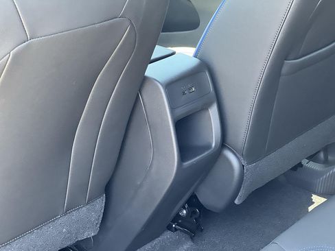 New 2026 Buick Envista Sport Touring w/ Convenience II Package FWD image 26