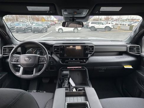New 2026 Toyota Tundra SR image 10