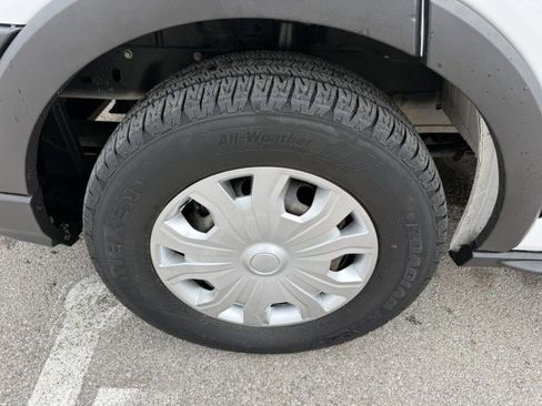 Used 2020 Ford Transit 350 w/ Interior Upgrade Package RWD image 7