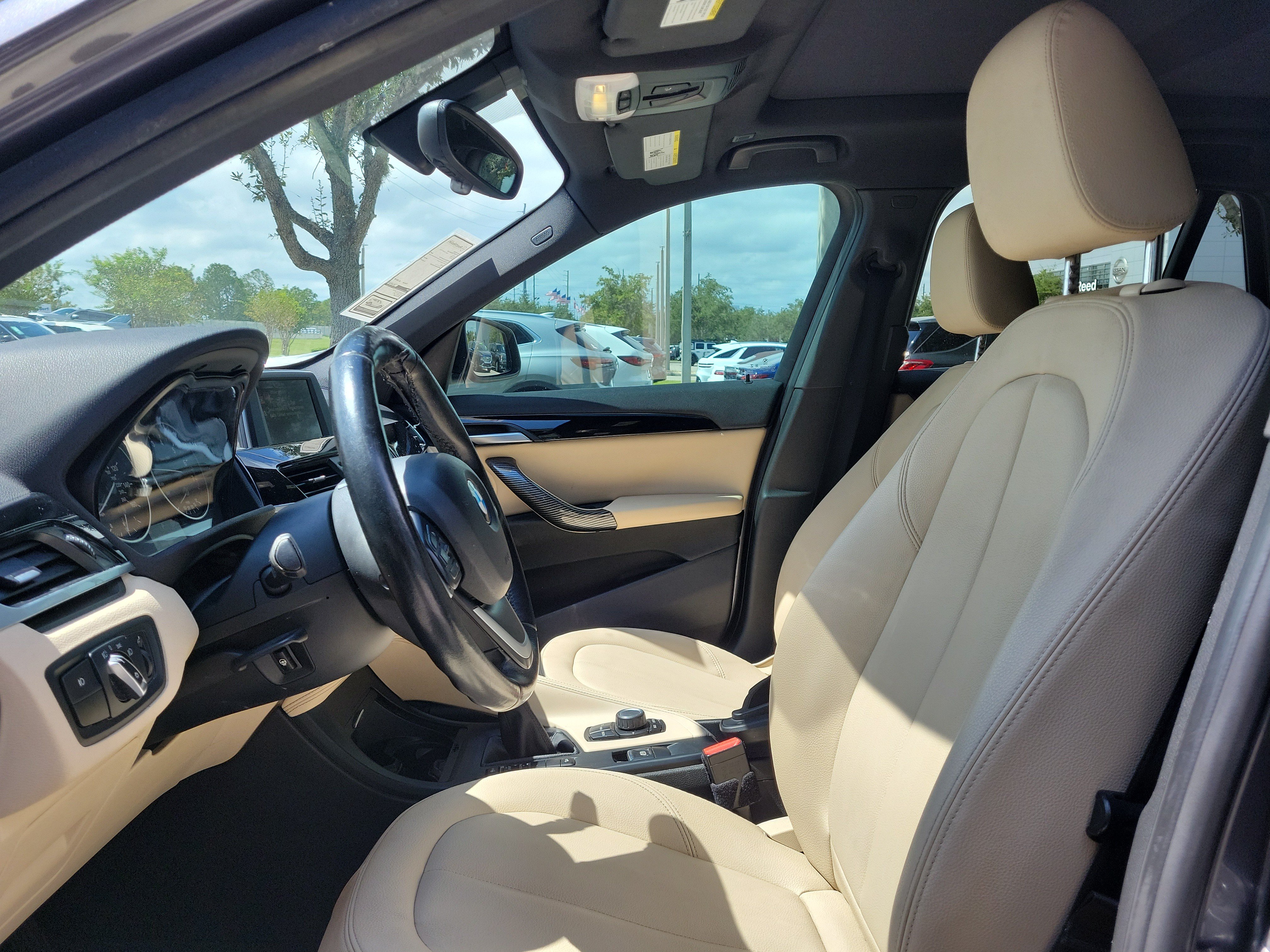 Used 2017 BMW X1 xDrive28i AWD/4WD image 11