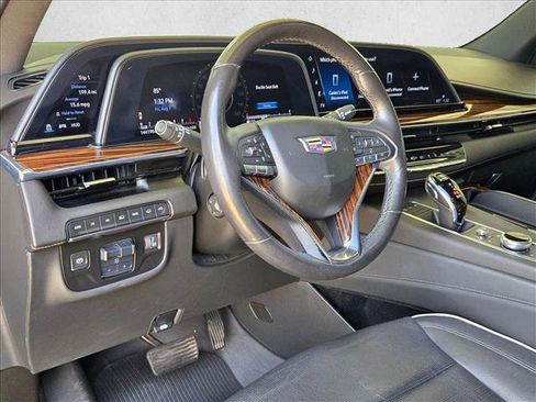 Used 2021 Cadillac Escalade Premium Luxury w/ Driver Assist Tech Package AWD/4WD image 9
