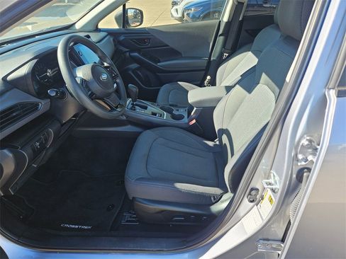 Used 2024 Subaru Crosstrek 2.0i Premium image 11