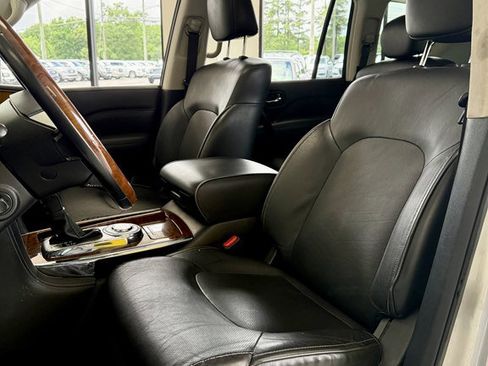 Used 2019 INFINITI QX80 Luxe w/ Proassist Package image 13