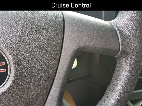 Used 2018 GMC Savana 2500 Extended w/ Driver Convenience Package image 20