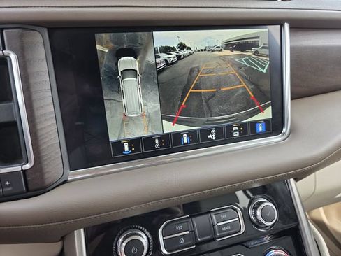 Used 2022 GMC Yukon Denali RWD image 12