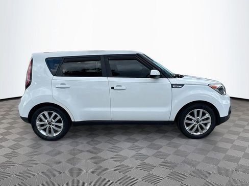 Used 2019 Kia Soul image 5