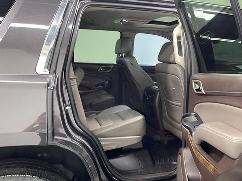 Used 2015 GMC Yukon Denali w/ Premium Package AWD/4WD image 20