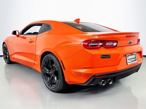 Used 2020 Chevrolet Camaro LT RWD image 6