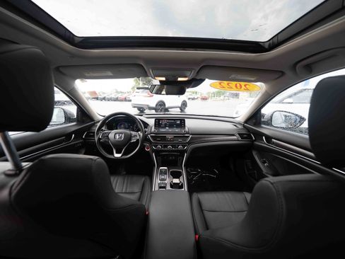 Certified 2022 Honda Accord Touring image 19