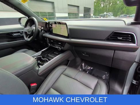 Certified 2025 Chevrolet Tahoe RST w/ Comfort Package AWD/4WD image 31