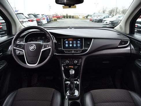 Used 2020 Buick Encore Preferred image 7