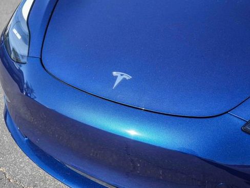 Used 2021 Tesla Model 3 Standard Range Plus image 6