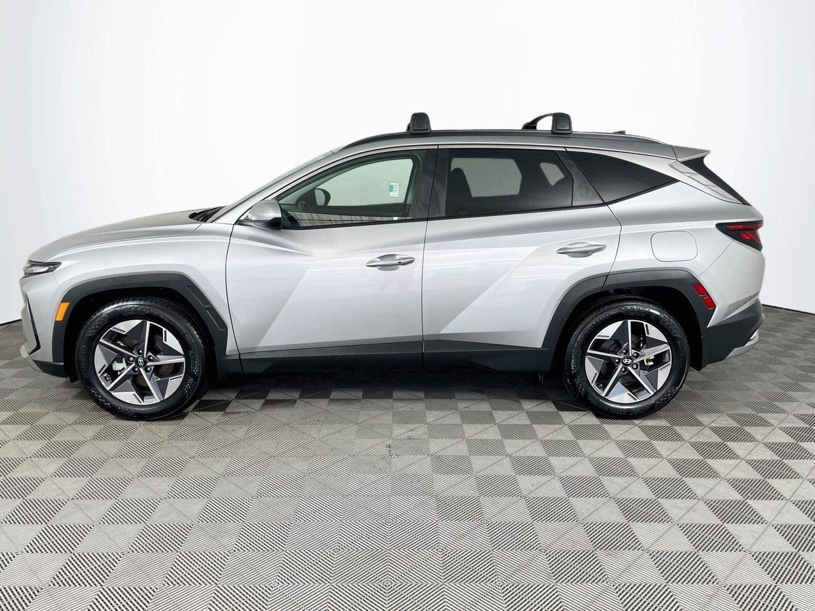 Certified 2026 Hyundai Tucson SEL Plus FWD image 4