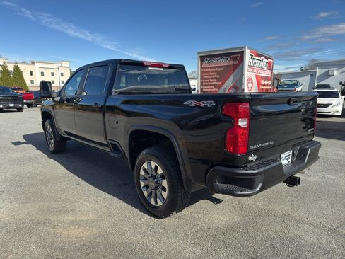 New 2026 Chevrolet Silverado 2500 Custom image 4