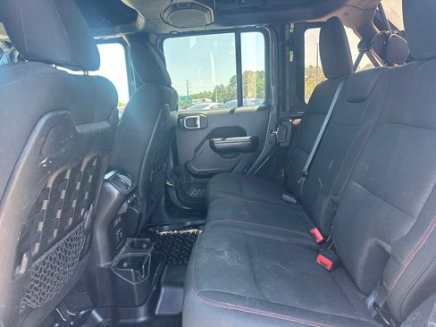 Used 2020 Jeep Wrangler Unlimited Rubicon AWD/4WD image 11