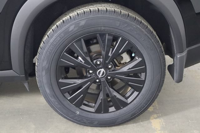 Used 2023 Nissan Rogue SV w/ SV Premium B Package FWD image 38